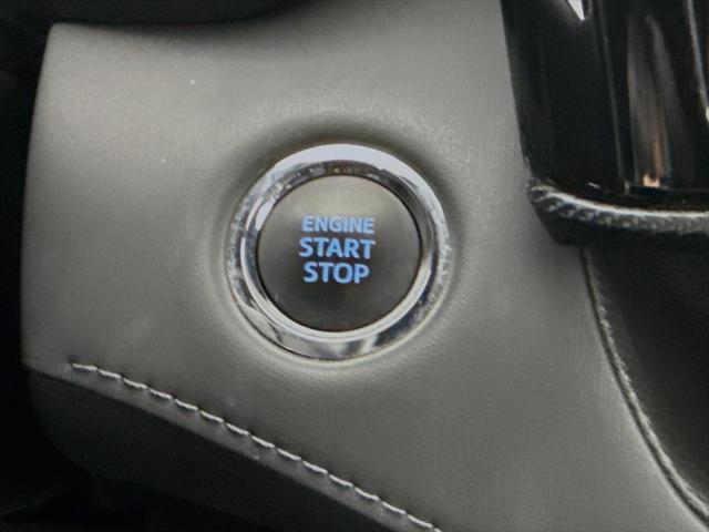 used 2022 Toyota Highlander car, priced at $40,000