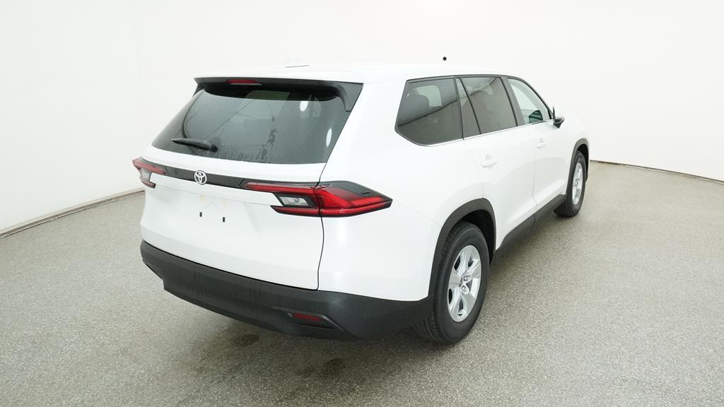 new 2025 Toyota Highlander car, priced at $44,162