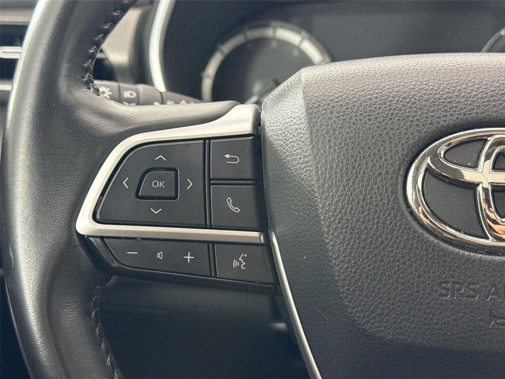 used 2023 Toyota Highlander car, priced at $40,000