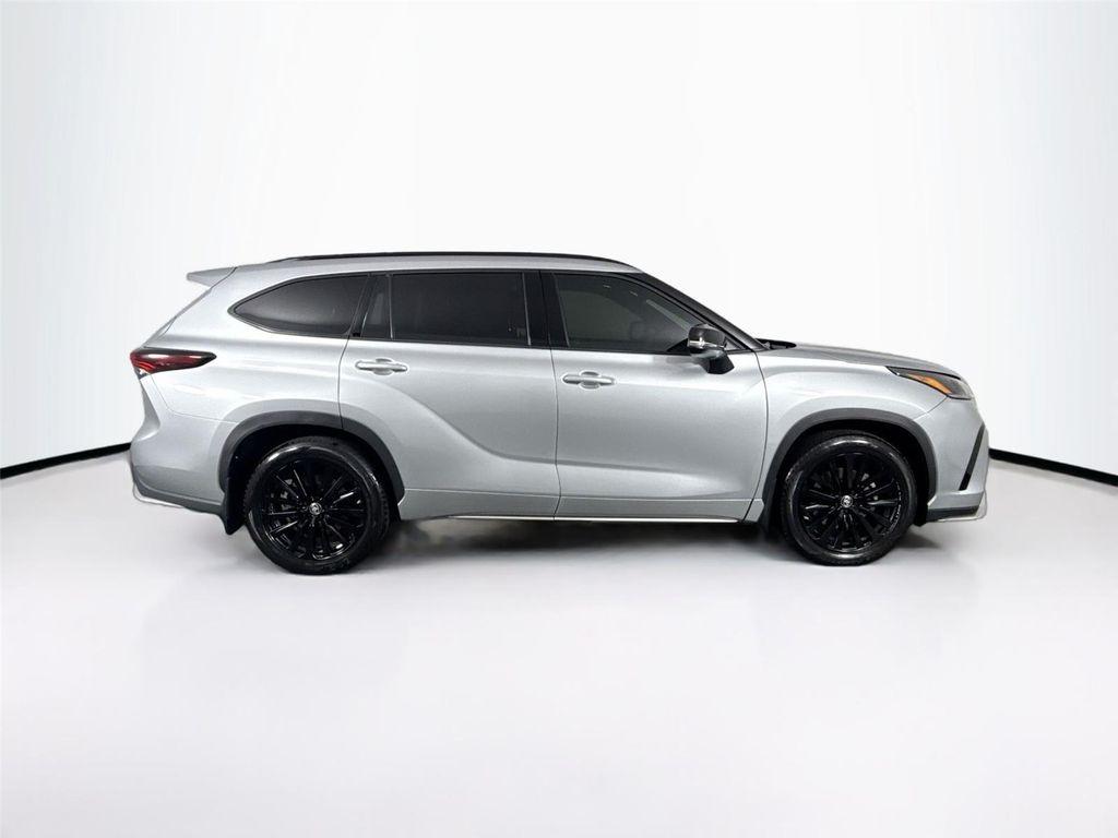 used 2024 Toyota Highlander car, priced at $47,000