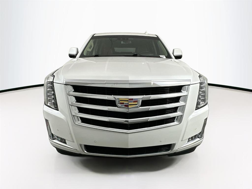 used 2020 Cadillac Escalade ESV car, priced at $43,000