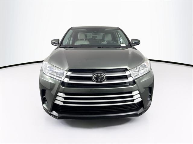 used 2018 Toyota Highlander car, priced at $21,500