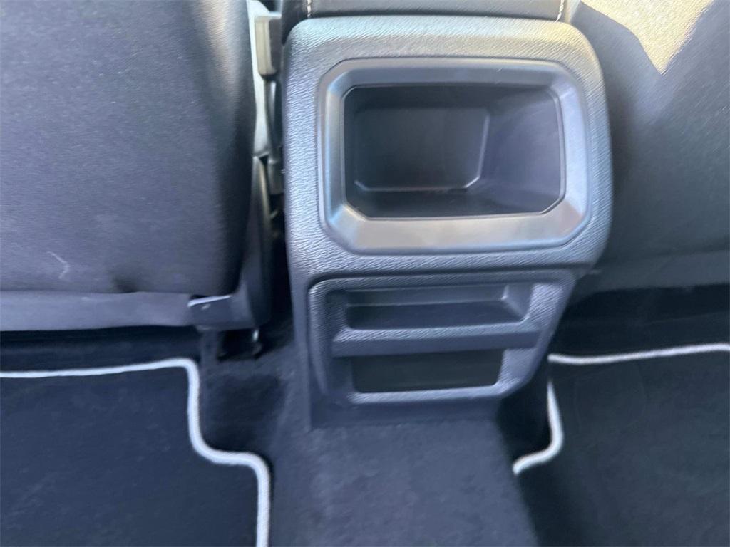 used 2022 Volkswagen Taos car