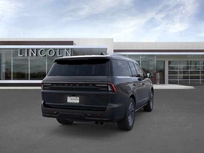 new 2025 Lincoln Navigator car, priced at $103,525