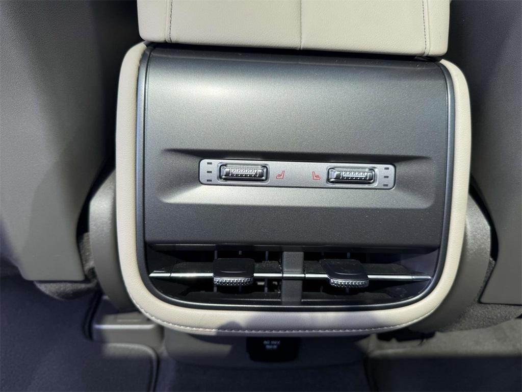 used 2024 Lincoln Nautilus car, priced at $64,990