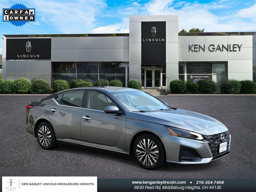 used 2023 Nissan Altima car