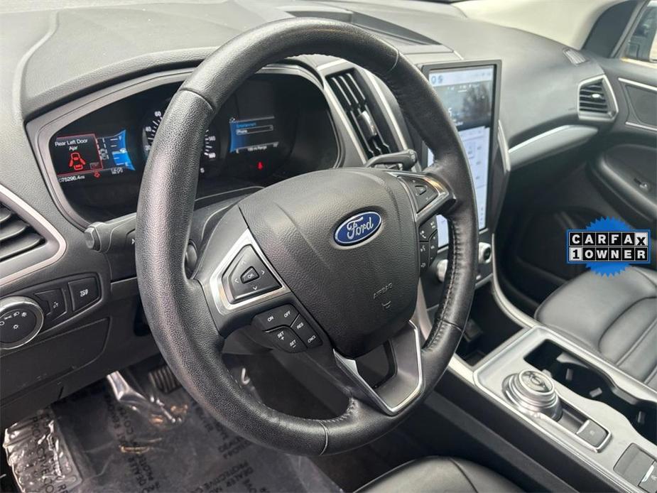 used 2022 Ford Edge car