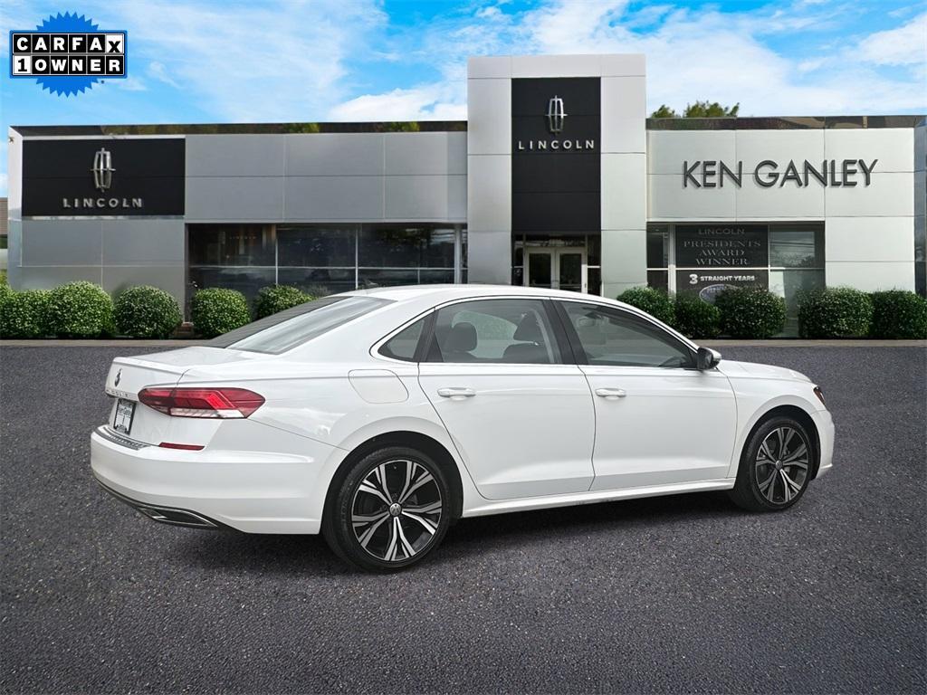 used 2022 Volkswagen Passat car