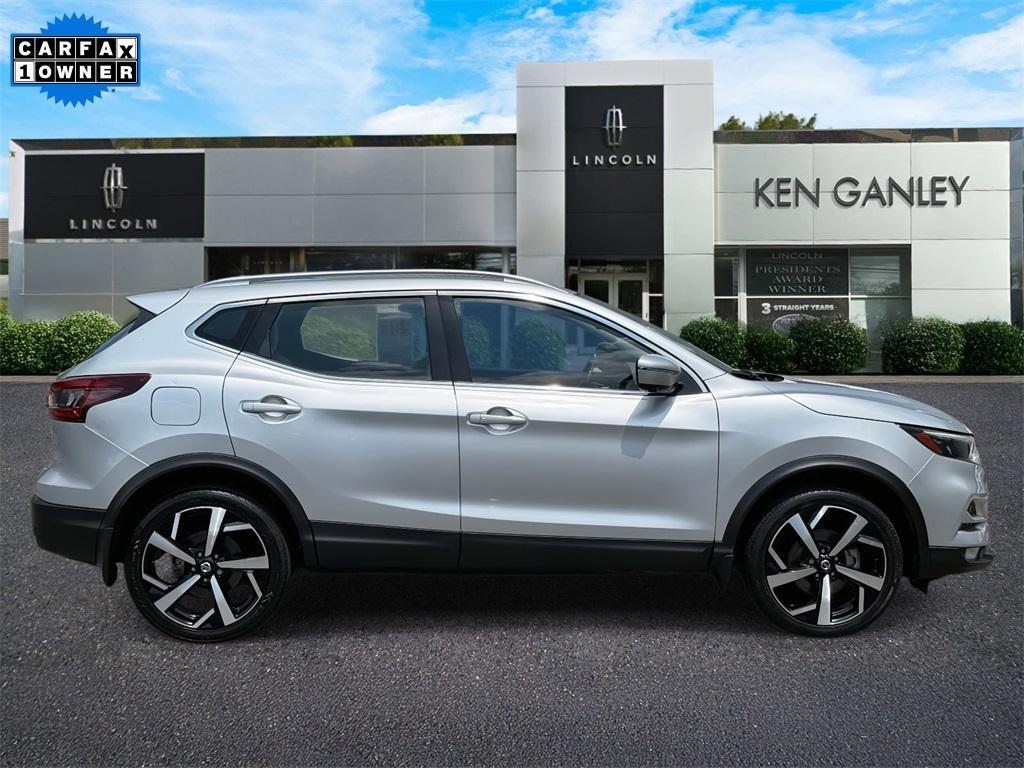 used 2022 Nissan Rogue Sport car
