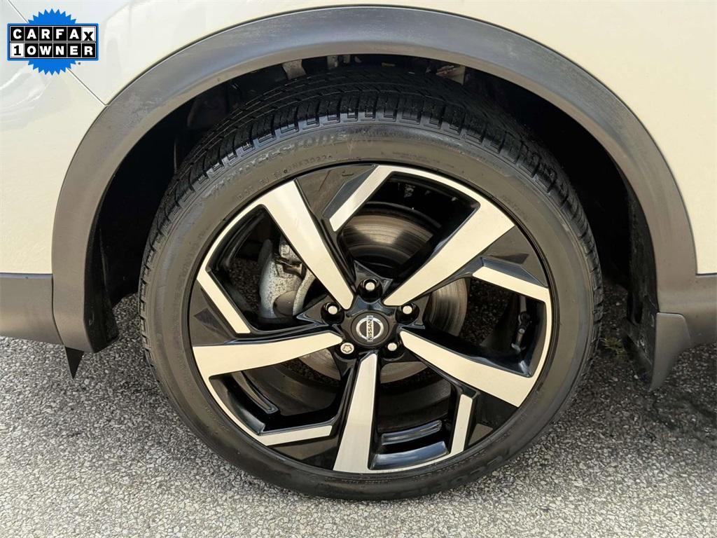 used 2022 Nissan Rogue Sport car