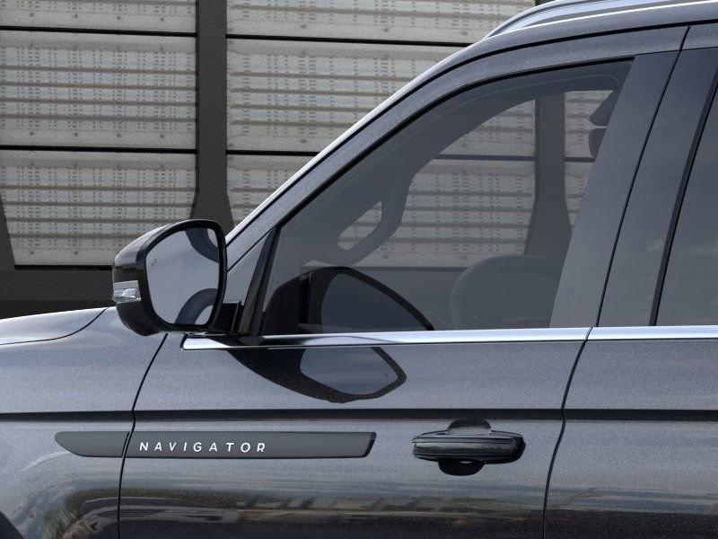 new 2025 Lincoln Navigator L car, priced at $122,605