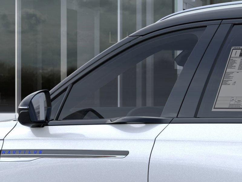 new 2025 Lincoln Nautilus car, priced at $68,025