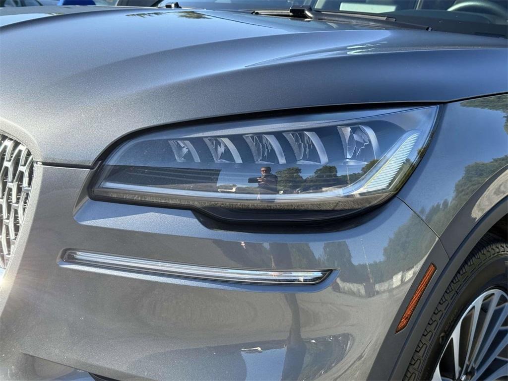 used 2024 Lincoln Aviator car