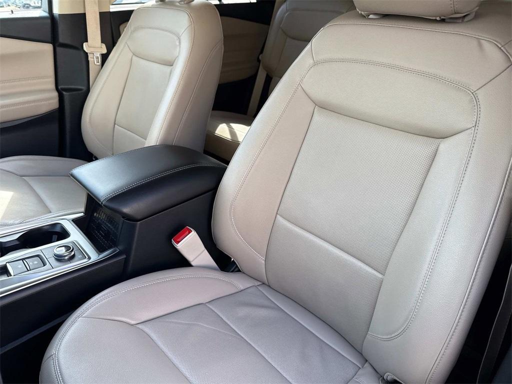 used 2022 Ford Explorer car, priced at $32,150