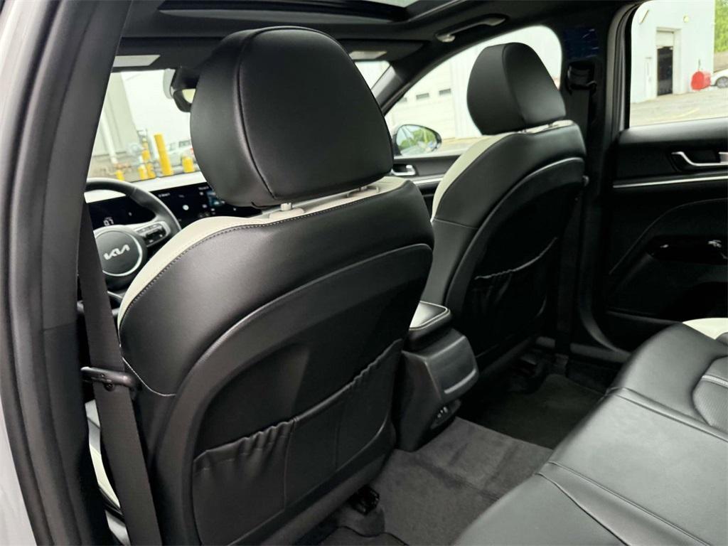used 2025 Kia K5 car, priced at $31,485