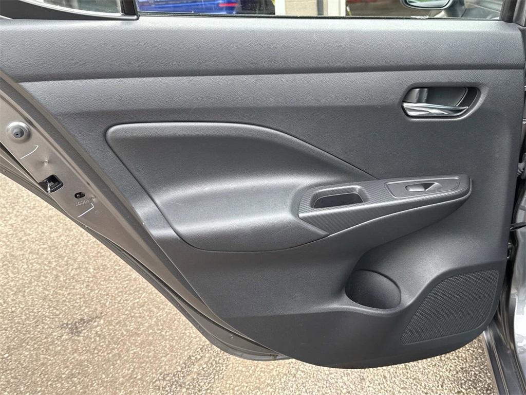 used 2023 Nissan Versa car