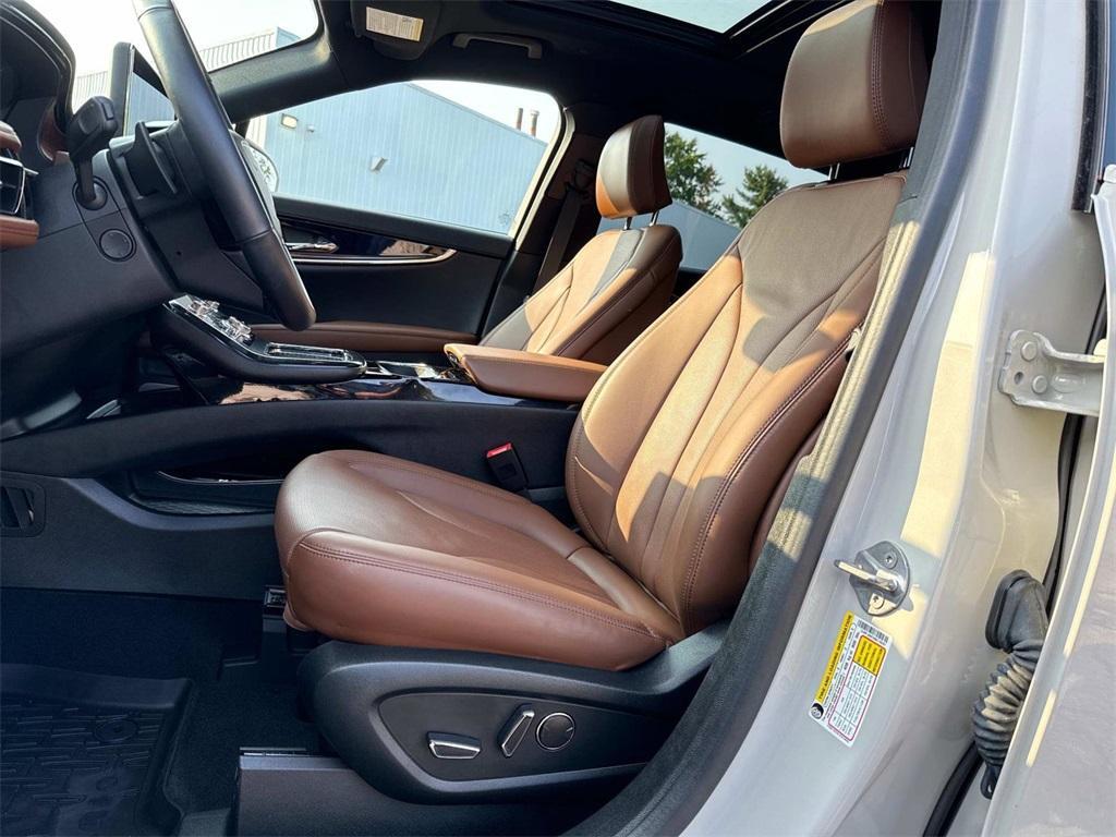 used 2022 Lincoln Nautilus car, priced at $43,200