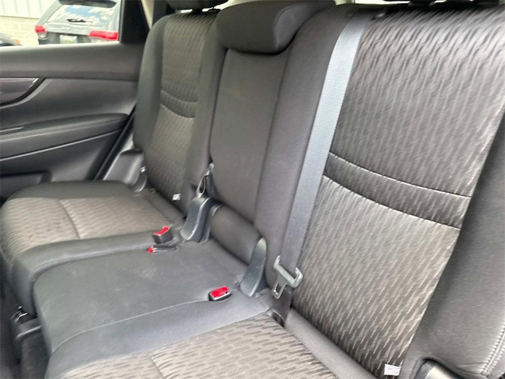used 2023 Nissan Rogue car