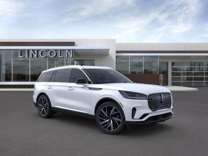 new 2025 Lincoln Aviator car, priced at $80,650