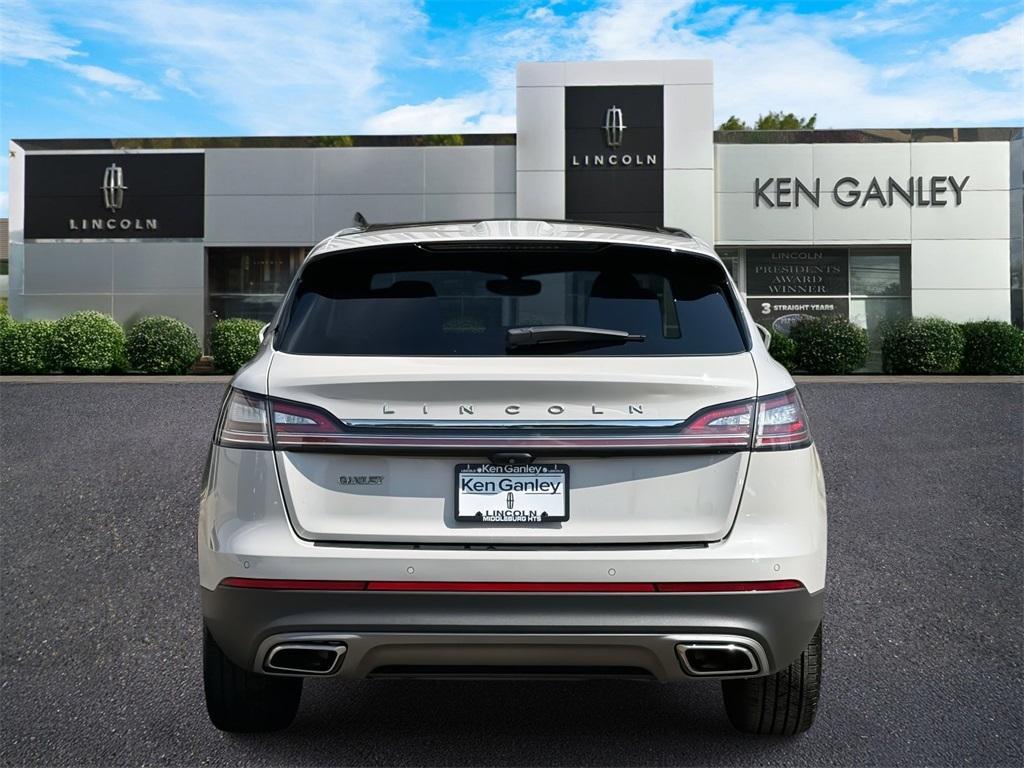 used 2022 Lincoln Nautilus car