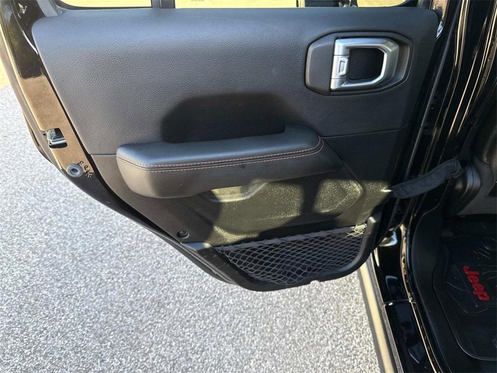 used 2021 Jeep Gladiator car, priced at $33,885