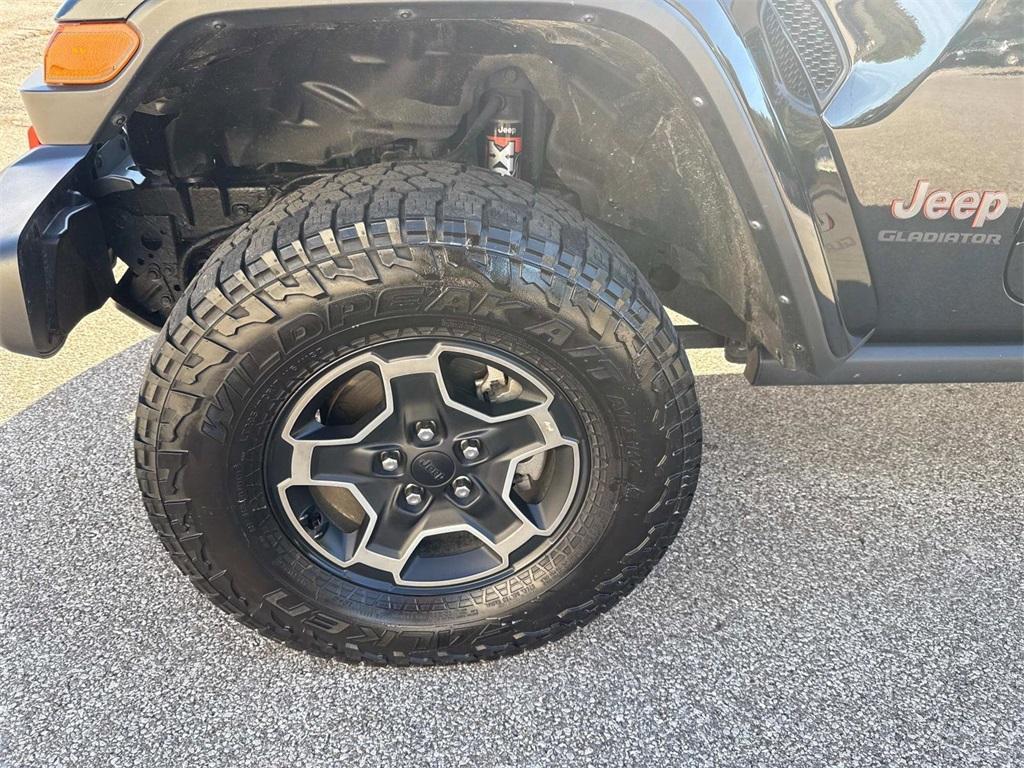 used 2021 Jeep Gladiator car, priced at $33,885