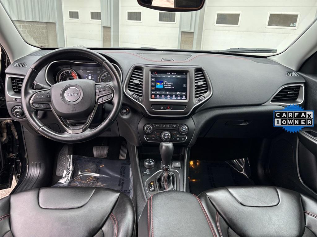 used 2020 Jeep Cherokee car