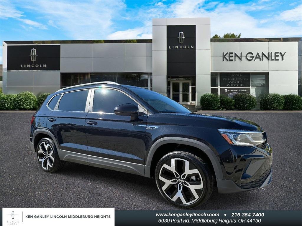 used 2022 Volkswagen Taos car