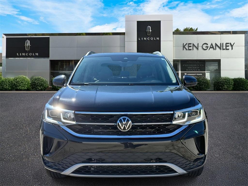 used 2022 Volkswagen Taos car