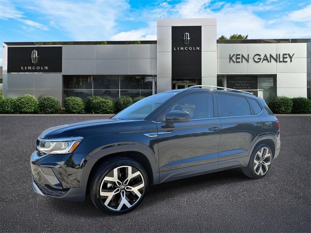 used 2022 Volkswagen Taos car