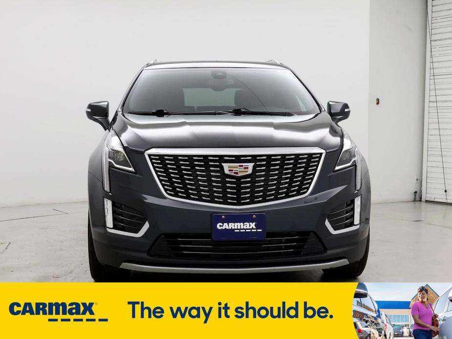 used 2023 Cadillac XT5 car, priced at $35,998