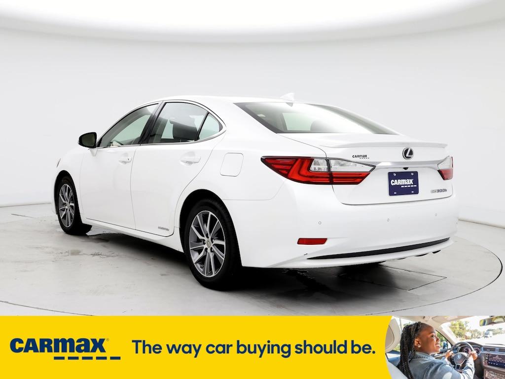 used 2016 Lexus ES 300h car, priced at $20,998