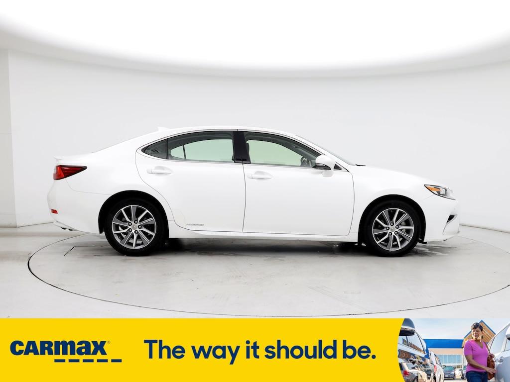 used 2016 Lexus ES 300h car, priced at $20,998