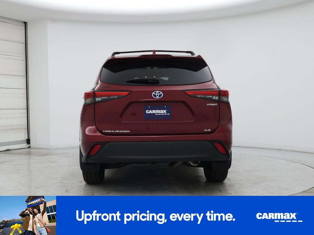 used 2022 Toyota Highlander Hybrid car, priced at $38,998