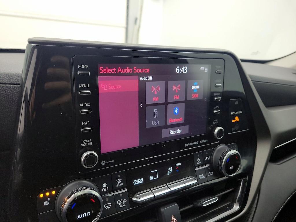 used 2022 Toyota Highlander Hybrid car, priced at $38,998