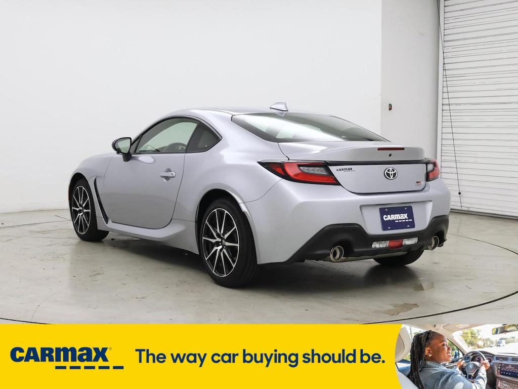 used 2024 Toyota GR86 car, priced at $30,998