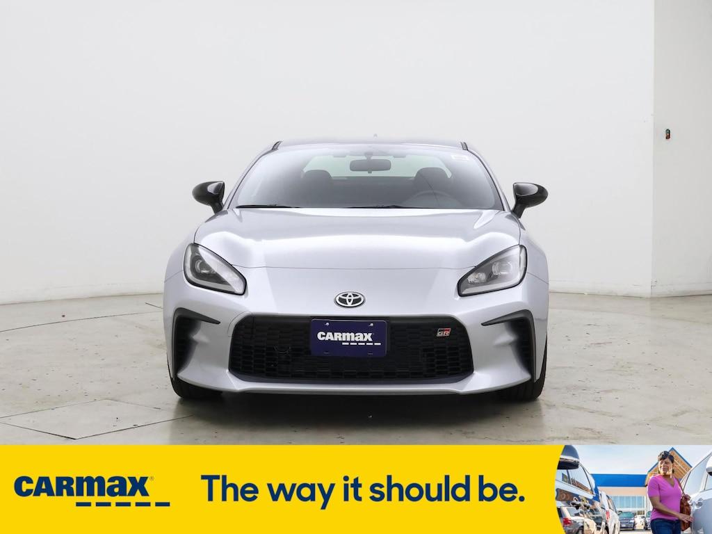 used 2024 Toyota GR86 car, priced at $30,998