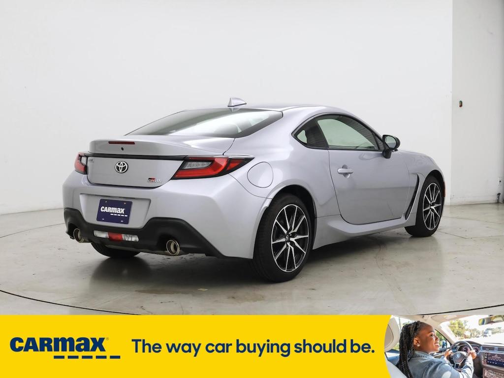 used 2024 Toyota GR86 car, priced at $30,998