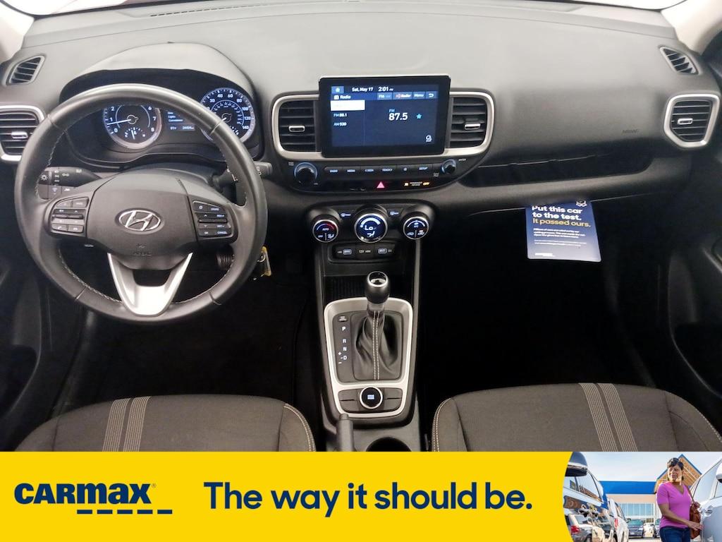 used 2022 Hyundai Venue car, priced at $19,998