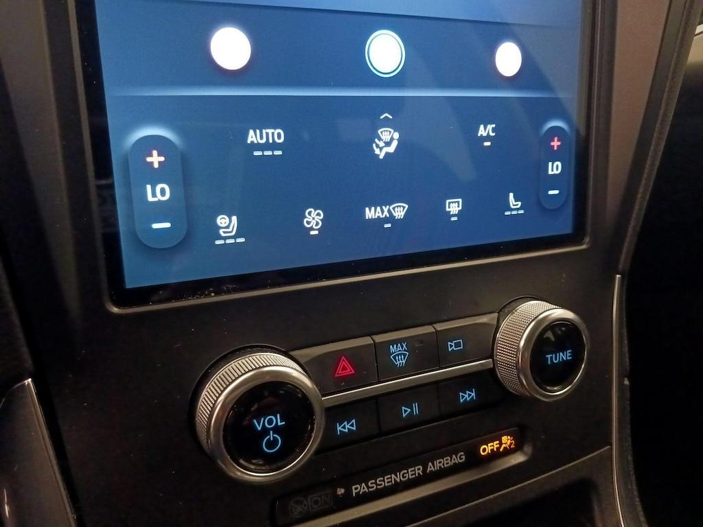 used 2024 Ford Edge car, priced at $26,998