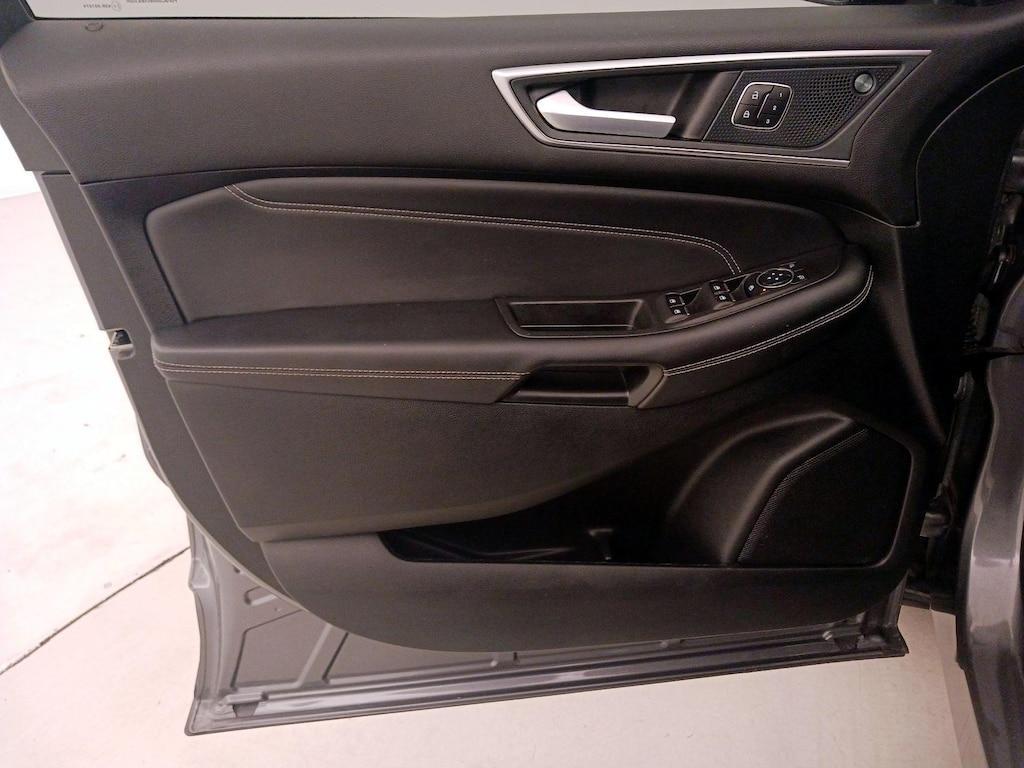 used 2024 Ford Edge car, priced at $26,998