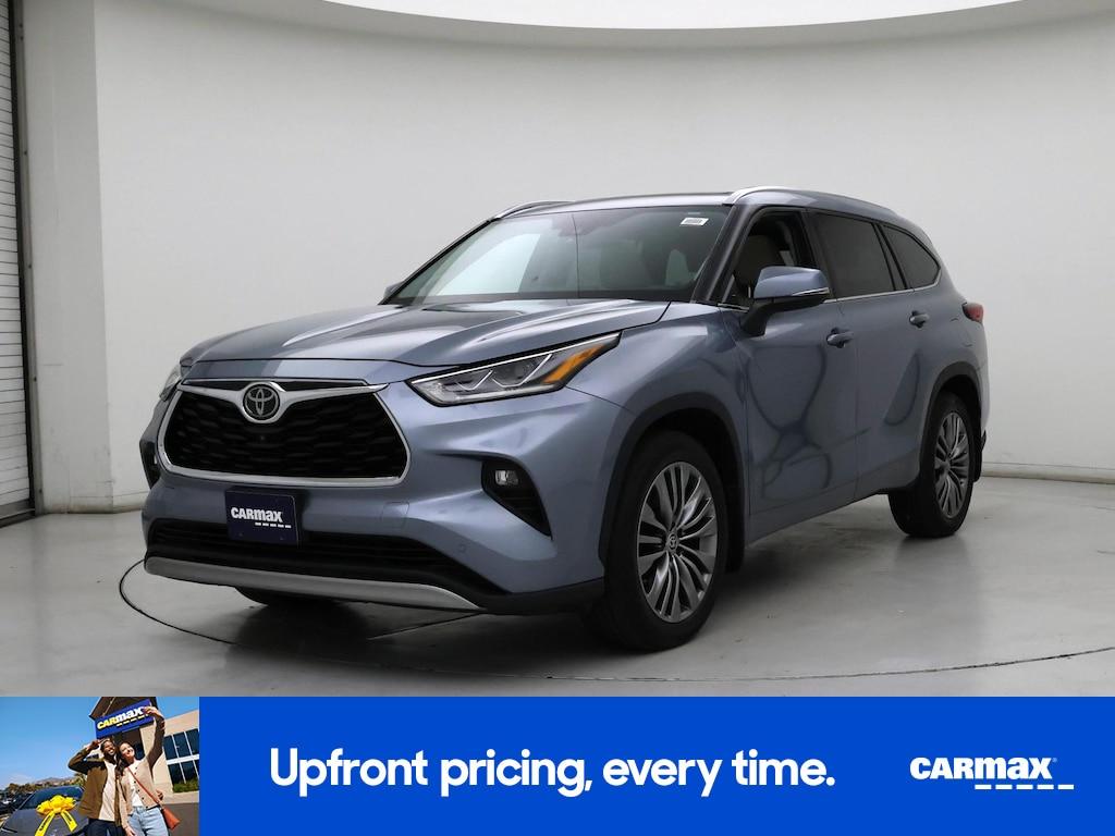 used 2020 Toyota Highlander car, priced at $36,998
