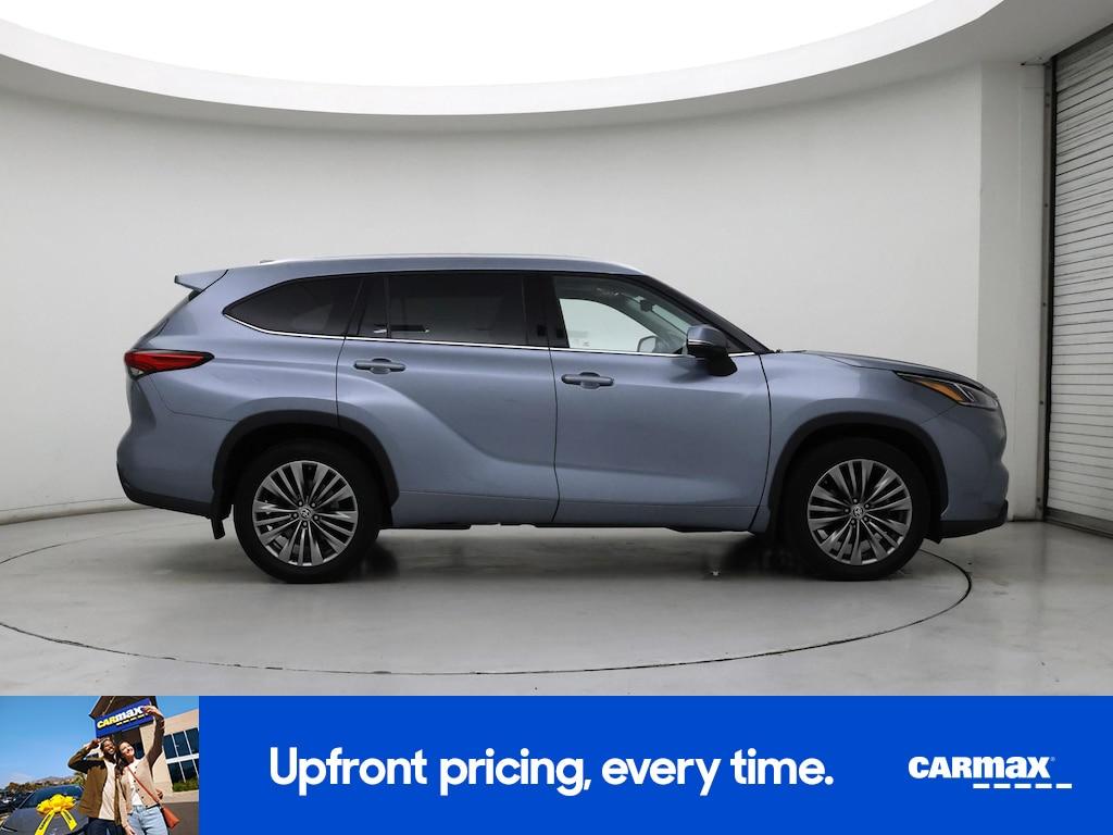 used 2020 Toyota Highlander car, priced at $36,998