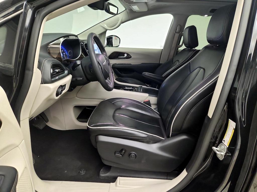 used 2023 Chrysler Pacifica car, priced at $29,998