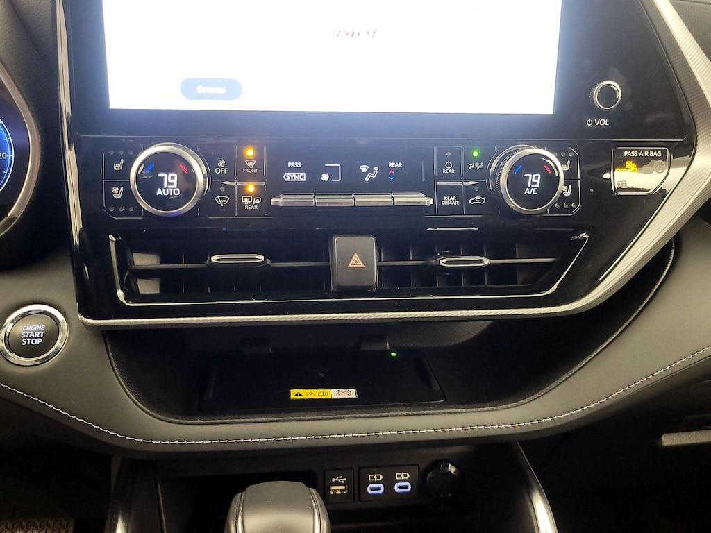 used 2023 Toyota Highlander car, priced at $45,998