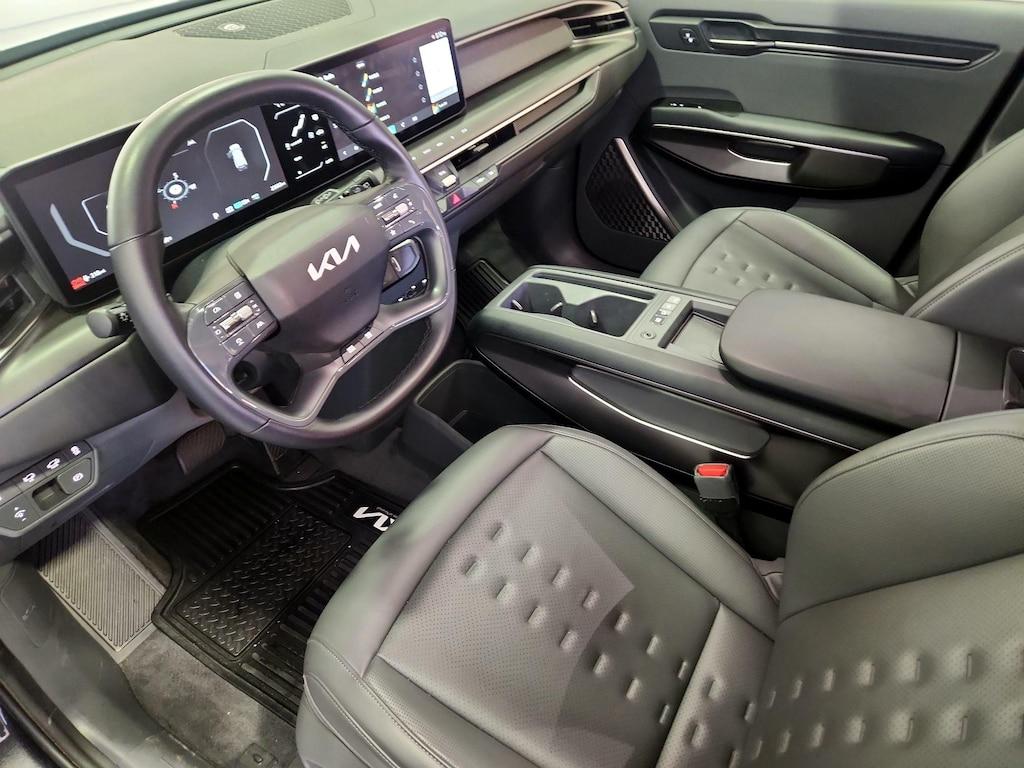 used 2024 Kia EV9 car, priced at $40,998