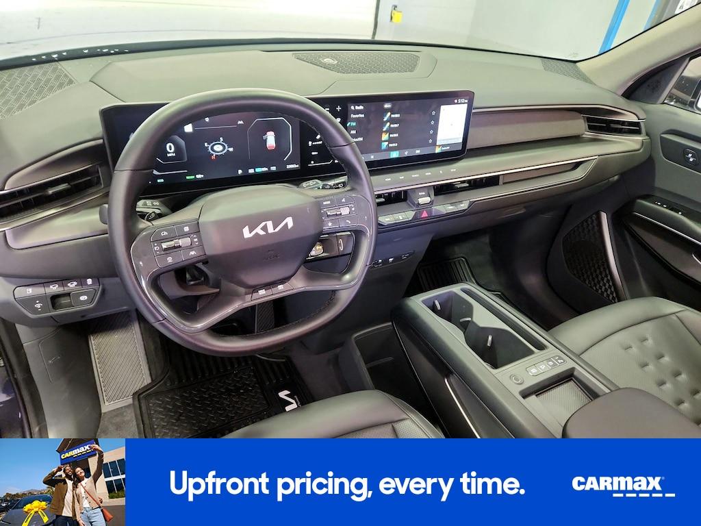 used 2024 Kia EV9 car, priced at $40,998