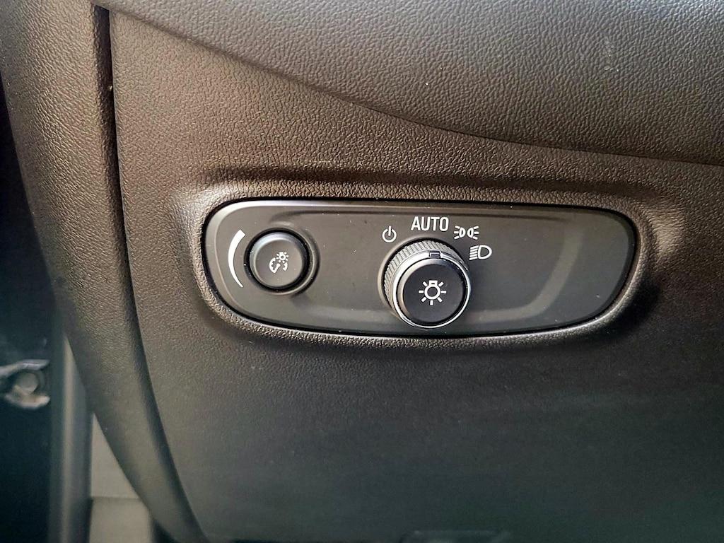 used 2022 Chevrolet Equinox car, priced at $26,998
