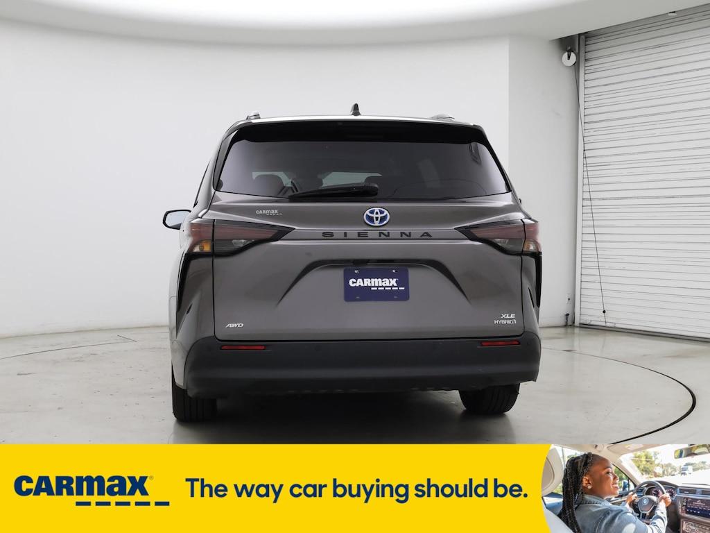 used 2023 Toyota Sienna car, priced at $50,998