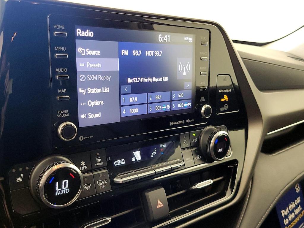 used 2022 Toyota Highlander car, priced at $35,998